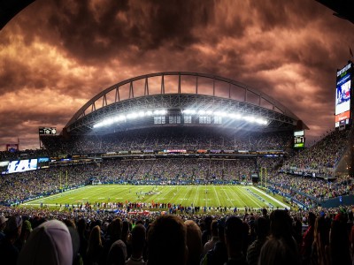 模拟器游戏-切尔西带队取胜！，Uzi重要时刻出色发挥赛场气氛高涨